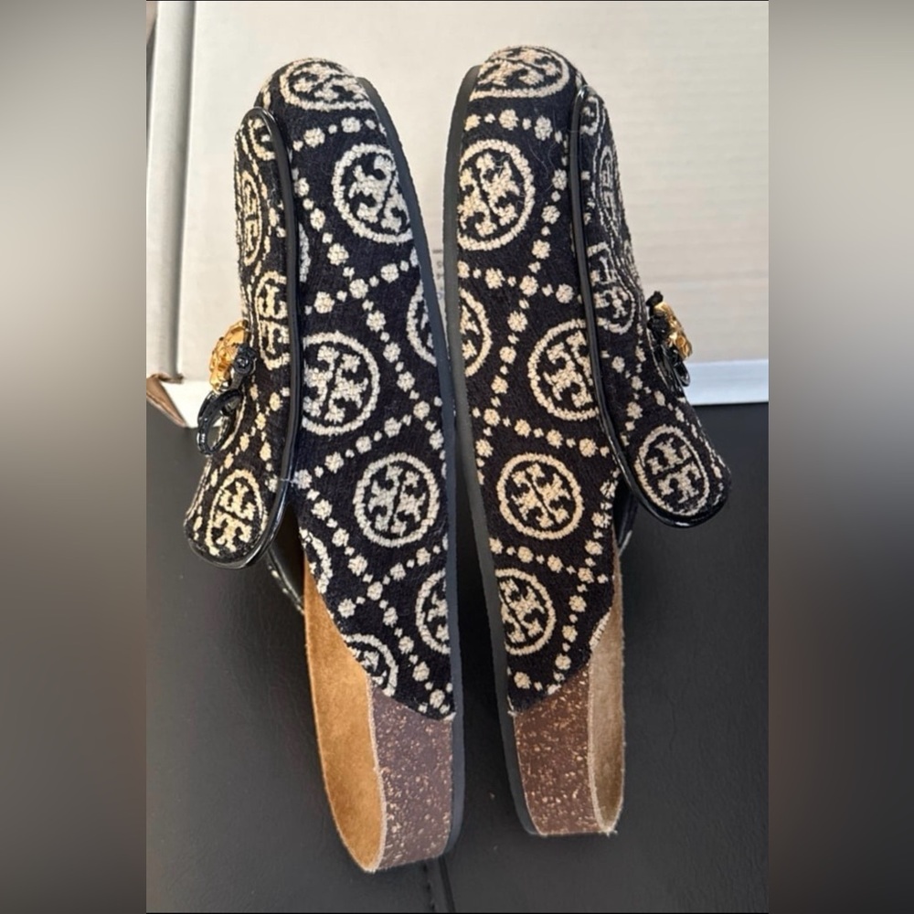 TORY BURCH
Embellished printed jacquard slippers - Picture 6 of 11